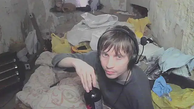 makarov1993 online show from April 12, 7:54 am