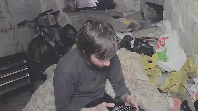 makarov1993 online show from May 12, 10:51 pm