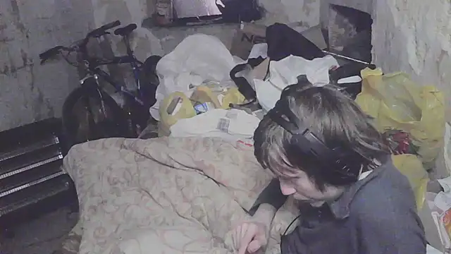 makarov1993 online show from May 11, 10:18 pm