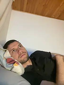 Michaell Spinelly online show from February 8, 11:53 pm