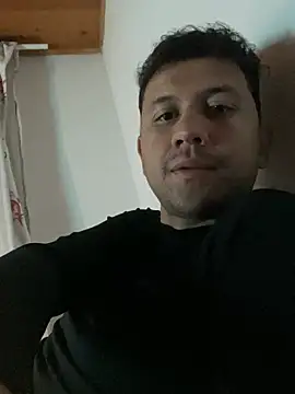 Michaell Spinelly online show from April 17, 11:40 pm