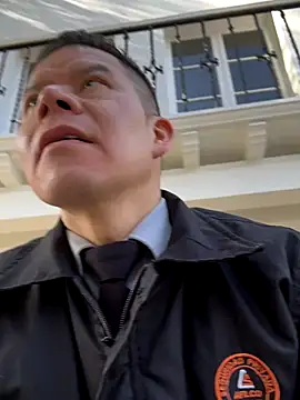 Manu0586 online show from November 7, 1:25 pm