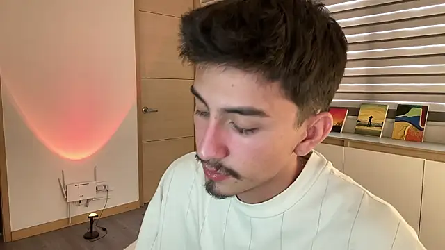 sweettaaron01 online show from November 14, 6:09 pm