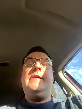 akskdkdjdkd online show from October 25, 1:35 pm