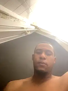 Snapshot of freedmar chatting on September 23, 10:58 am freedmar online show from September 23, 10:58 am