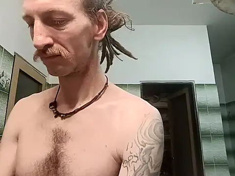 KokosMartin online show from April 14, 9:58 pm