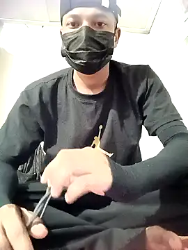 Snapshot of zebba12 chatting on September 14, 9:44 am zebba12 online show from September 14, 9:44 am