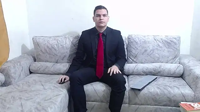 Victor Maitland online show from October 1, 3:32 am