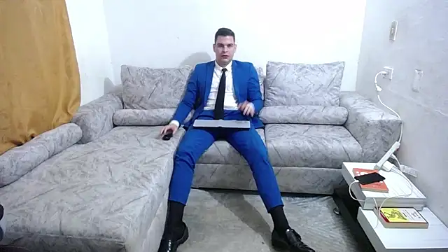 Victor Maitland online show from September 24, 4:56 am