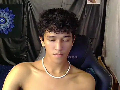 kenbigcockxx online show from February 11, 12:32 pm