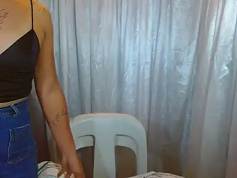 Seductive akira11 online show from April 25, 6:16 pm