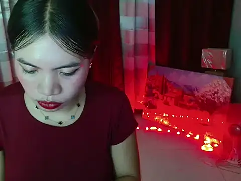 lover girl143 online show from February 24, 5:14 pm