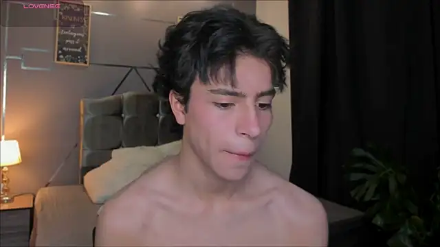 Christopher 77 online show from November 7, 3:37 pm