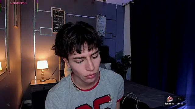 Snapshot of Christopher_77 chatting on October 1, 3:16 pm Christopher 77 online show from October 1, 3:16 pm