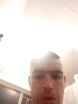 Bigcock10120 online show from March 29, 12:22 am