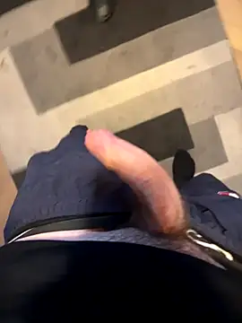 Big Nick00 online show from November 10, 9:58 am