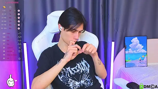 bd black online show from December 14, 11:01 pm