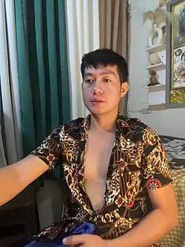 xshyboyx online show from July 1, 11:11 am