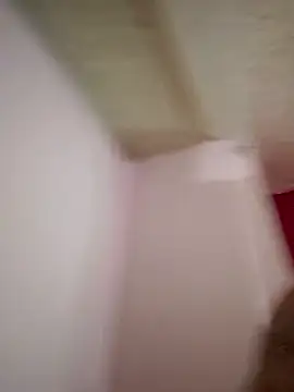 Snapshot of Cnutt310 chatting on October 3, 6:35 pm Cnutt310 online show from October 3, 6:35 pm