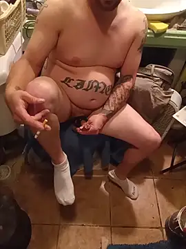 Twoslipperywhenwett online show from November 13, 8:30 am