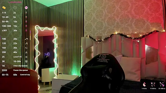 LIHIAN TAY online show from November 22, 4:23 am