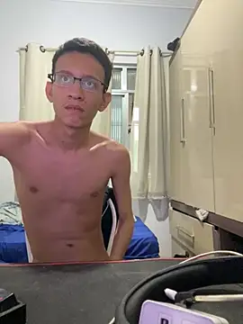 safadezanunes2 online show from November 5, 8:11 pm