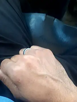 randheerthakur  online show from January 17, 8:39 am