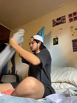 Luxx 14 online show from February 18, 6:16 pm