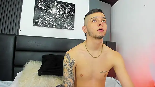 Mathewboy1 online show from February 23, 11:45 am