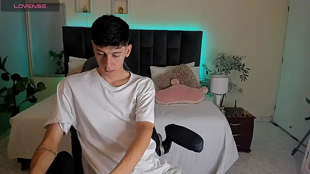 Jhon snow22 online show from November 24, 12:28 pm