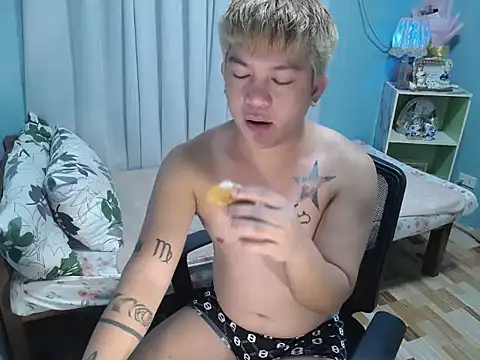 Fuckboii intown online show from October 9, 1:21 am