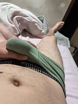 Snapshot of elcalabacin chatting on October 10, 10:23 pm elcalabacin online show from October 10, 10:23 pm