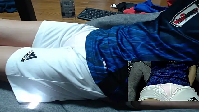 Yasu2000 online show from April 5, 4:09 am