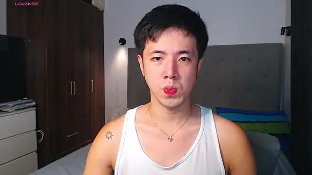 Addictiveboi online show from March 19, 3:10 am