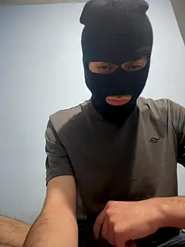 Snapshot of Sebas34_ chatting on October 26, 7:10 am Sebas34  online show from October 26, 7:10 am