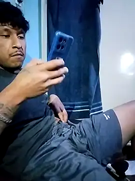 Snapshot of negromaussm chatting on October 6, 6:18 am negromaussm online show from October 6, 6:18 am