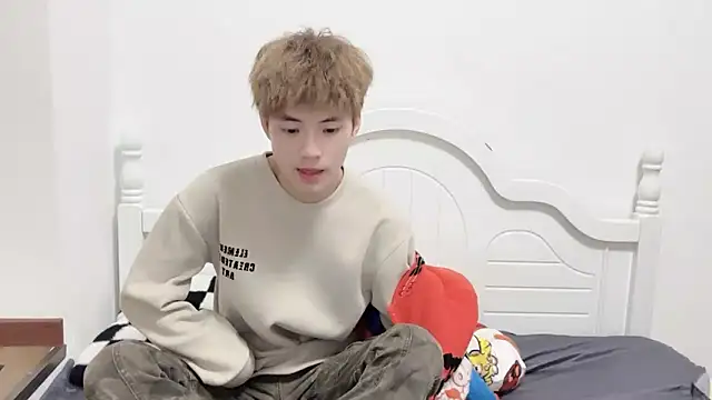 Snapshot of linger2563 chatting on October 30, 2:07 pm linger2563 online show from October 30, 2:07 pm