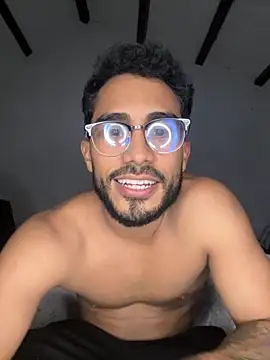 TU-MORENOO online show from November 29, 6:04 am