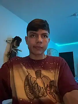 Snapshot of alandelrey57 chatting on October 29, 5:10 am alandelrey57 online show from October 29, 5:10 am