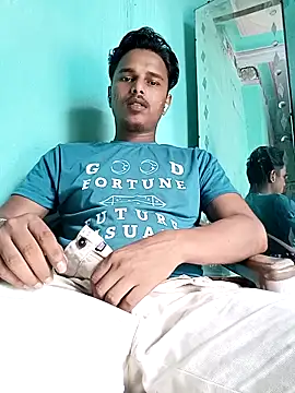 Snapshot of Asish_007 chatting on September 11, 8:46 am Asish 007 online show from September 11, 8:46 am