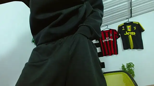 skinny23cm online show from February 22, 6:59 am