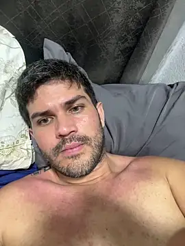 Snapshot of mlkaogato69 chatting on October 19, 6:28 am mlkaogato69 online show from October 19, 6:28 am