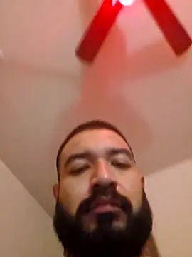 Snapshot of Lb228w chatting on September 18, 5:53 am Lb228w online show from September 18, 5:53 am