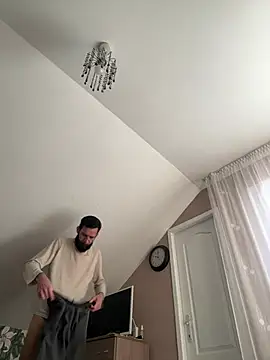 Michel huge online show from February 10, 9:47 am