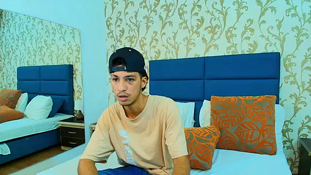 Marcus Jeron online show from October 28, 10:12 pm