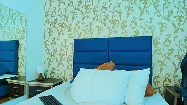Snapshot of Marcus_Jeron chatting on October 25, 3:41 am Marcus Jeron online show from October 25, 3:41 am