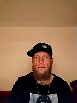 M6I6K6Exh online show from December 17, 3:19 pm