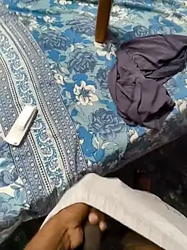 tamilnomad69 online show from September 9, 2:05 pm