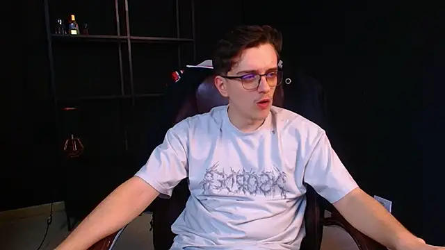 FelixStarkk online show from April 24, 12:40 pm