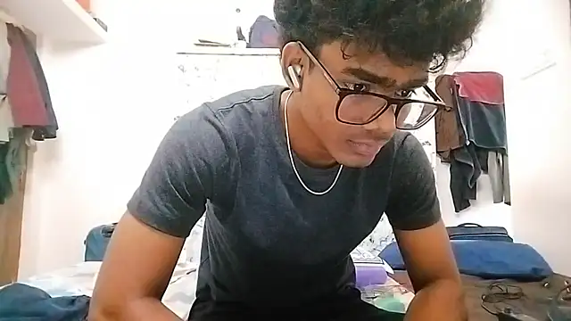 Rahulisagoodguy online show from November 7, 11:02 am